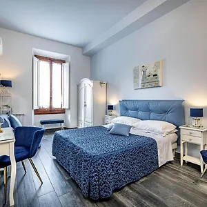 Bed & Breakfast Il Viaggiator Leggero, Florence