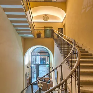 **** Hotel Numa Camperio Itália