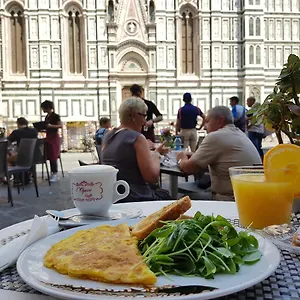 Bed & Breakfast Lady Luna, Florence