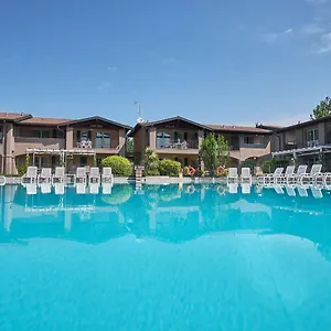 *** Apartahotel Villaggio Turistico Lugana Marina Italia